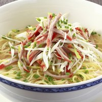 葱とチャーシュー細切りつゆそば