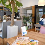 Kafe Hapisa - 店内