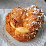 パティスリー・レ・ビアン・エメ - シュークリーム２８０円