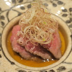 日本料理 晴山 - 飛騨牛のローストビーフと焼きイチヂク