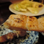 俺の串　さぶちゃん - 豚足の香ばしさと、ホルモンの弾力！ 　ダルムって両方を備えた完璧超人ではないか！？