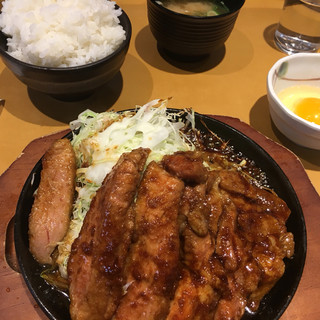 口コミ一覧 : 【閉店】とんテキ あっちゃん センタープラザ店