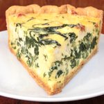 まちのパーラー - ほうれん草とリコッタチーズのキッシュ　500円