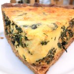 まちのパーラー - ほうれん草とリコッタチーズのキッシュ 520円