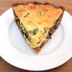 まちのパーラー - ほうれん草とリコッタチーズのキッシュ 520円
