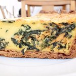 まちのパーラー - ほうれん草とリコッタチーズのキッシュ 520円