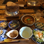 Irori Ryouri Wa - 土鍋でビーフカレー