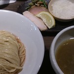 つけ麺一燈 - 海老出汁細つけ麺（１）