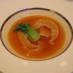 中国料理 陽明殿 - フカヒレの姿煮