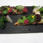 ア・ニュ ルトゥルヴェ・ヴー - タスマニアサーモンの炭火焼き（11.2月）