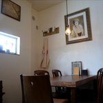 ピッツェリア ダ マッシモ - 店内テーブル席