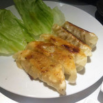 鉄板焼ダイニング　雅樂 - イベリコ豚餃子