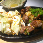 鉄板焼ダイニング　雅樂 - サイコロステーキ