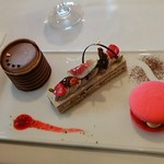 サロン・ド・テ ロザージュ - 