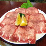 焼肉ハウス 柳月 - 牛タン塩焼