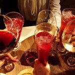 イレテテュヌフワ - 乾杯