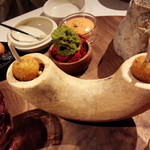 イレテテュヌフワ - 仔羊のコロッケ