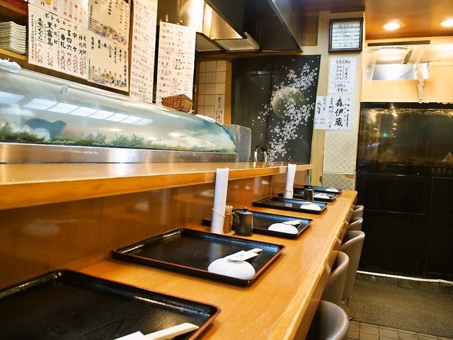 Hotei Zushi Hon Ten photo 4