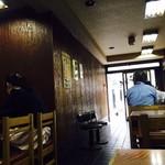 増田屋 - 昭和の雰囲気漂う店内！