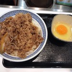 吉野家 - 2017年06月08日  牛丼＋生卵