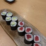 Sushi Sakaya Ippo - 合間のかっぱ巻と鉄火巻