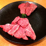 焼肉問屋 牛蔵 - 