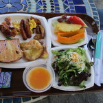 Kings Land Bistro & Lounge - 朝食ビュッフェ（一例）