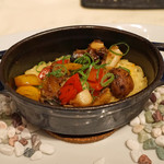 レストラン 間 - くずし(ご飯)　サザエと梅貝のサフランライス　夏野菜のア・ラ・グレック