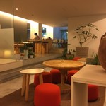 カフェ・ドン バイ スフェラ - 店内