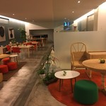 カフェ・ドン バイ スフェラ - 店内