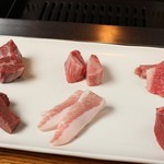 江戸前焼肉 岡本 - お任せ盛り合わせ