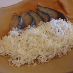 徳山鮓 - 鯖の熟れ鮓と吉田牧場のチーズアップ