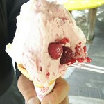 まきばのジャージー - ラズベリー 側