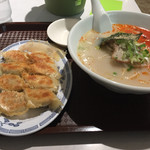 謝々餃子 - 