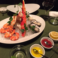 37 Steakhouse & Bar - 
