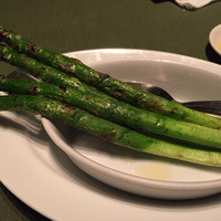37 Steakhouse & Bar - 