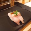 Sushi Bar にぎりて