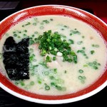 Aji Hachi - 半やきめしセット(830円)ラーメン