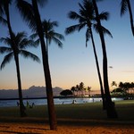 Hy's STEAKHOUSE - ビーチを散策