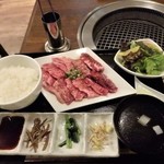 Yakiniku Kurobaramon - 黒バラ焼肉ランチ1500円