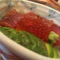 京都石塀小路豆ちゃ 日本橋 - アボガドたっぷり