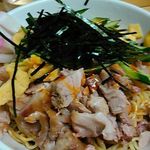 幸軒 - ラー油と辛子