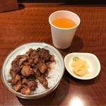 台灣物産館 - 魯肉飯