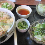 お食事処 白川大銀 - かつ丼定食