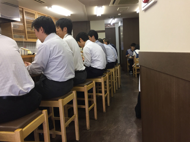 とんかつ いちよし 高田馬場店>