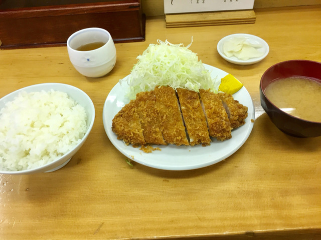 とんかつ いちよし 高田馬場店>