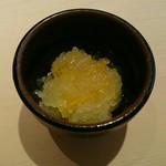 てんぷら　成生 - レモンシャーベット(日本蜜蜂の蜂蜜)