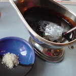 Pengin - フランス産塩とデミグラスソース