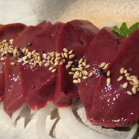 焼肉チャンピオン ペントハウス - レバ刺し