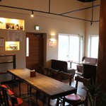 あるくカフェ - 室内20席